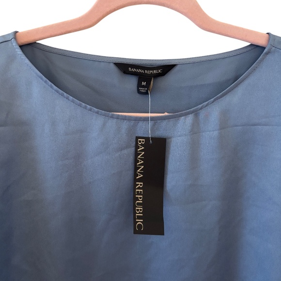 NWT Banana Republic Blue Ruffle Cuff Long Sleeve Blouse Size M - Picture 2 of 11